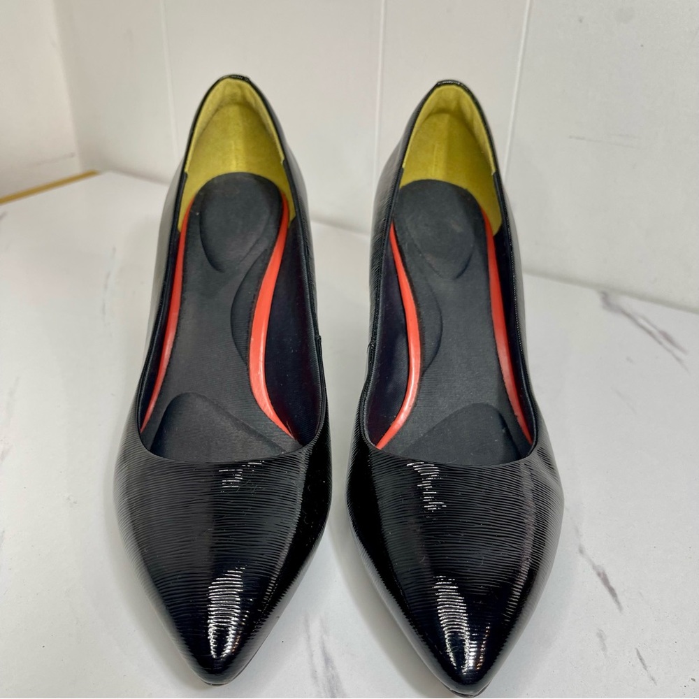 Rockport Womens Size 9.5 Total Motion Sheehan Black Patent Heels Pumps Shoes - Picture 3 of 10